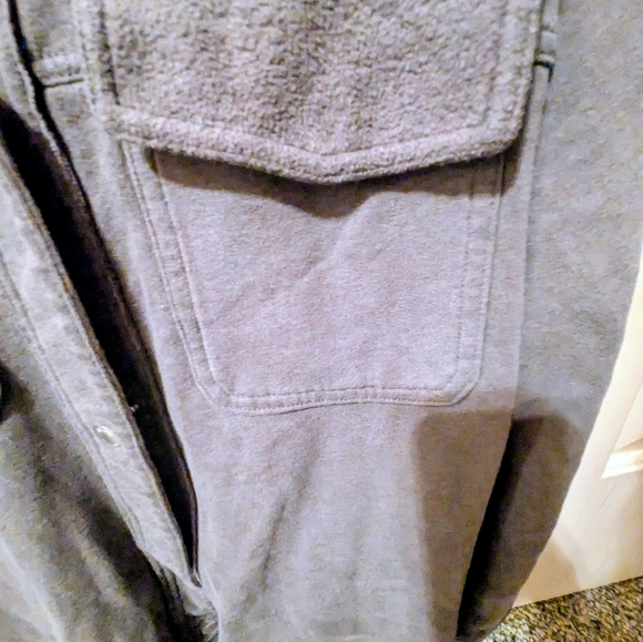 Hollister Boyfriend Style Oversized Button Down - SA - Picture 3 of 5